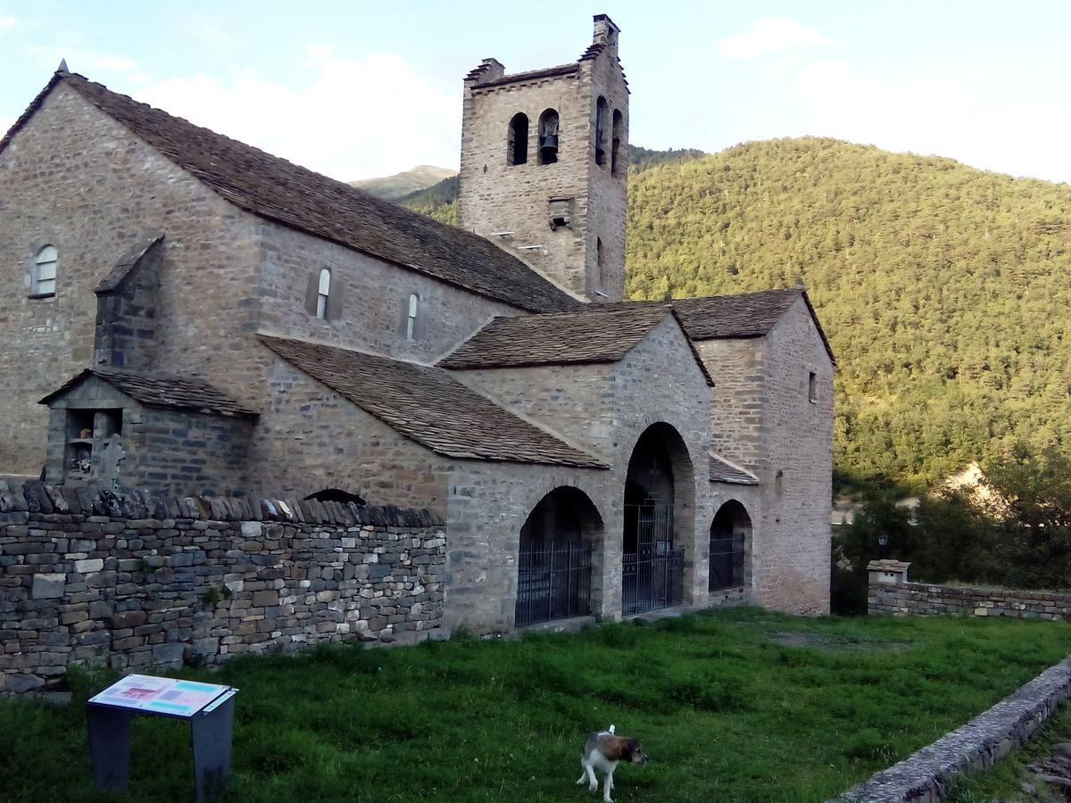 Albergue El Ultimo Bucardo Linás de Broto 외부 사진